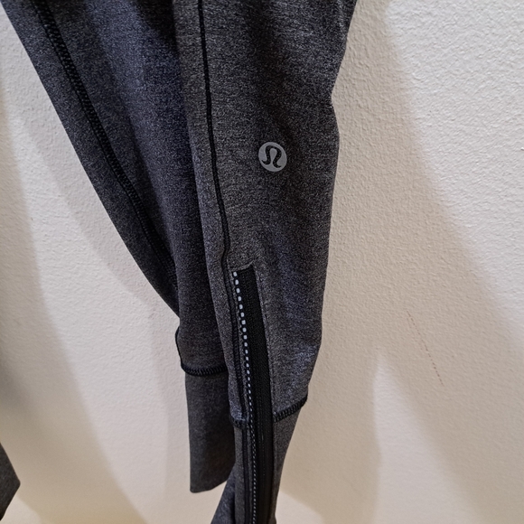 Lululemon jogger - Picture 4 of 8